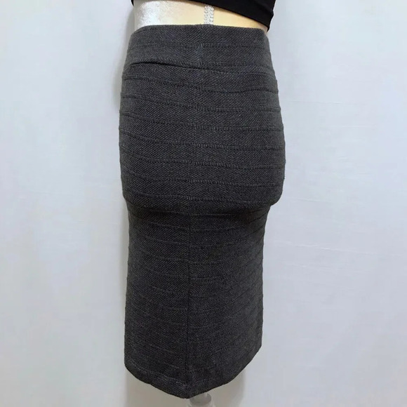 Basic House NWOT Mini Skirt for Women S - Picture 4 of 8